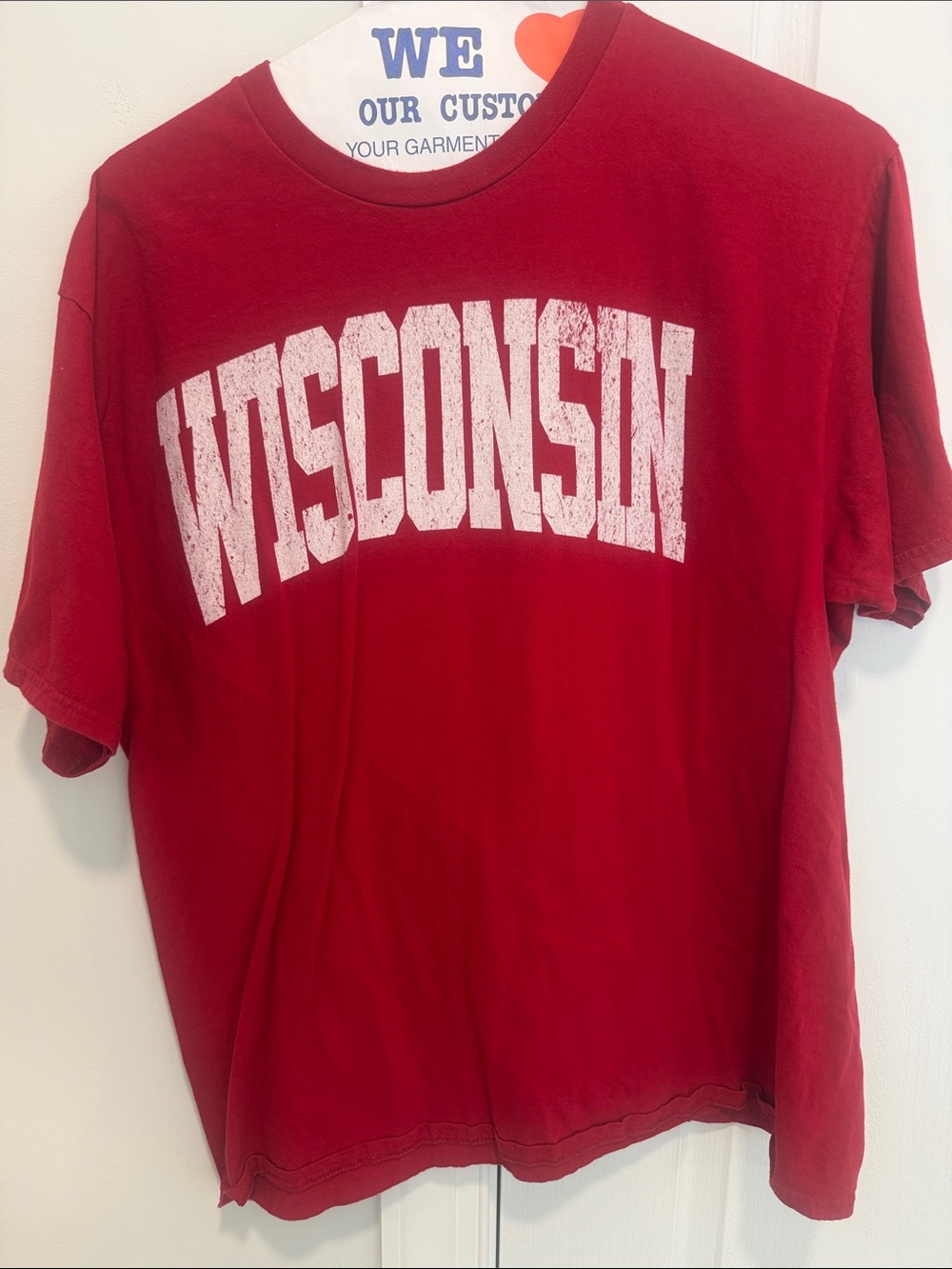 Wisconsin Graphic Short-Sleeve Tee in Red